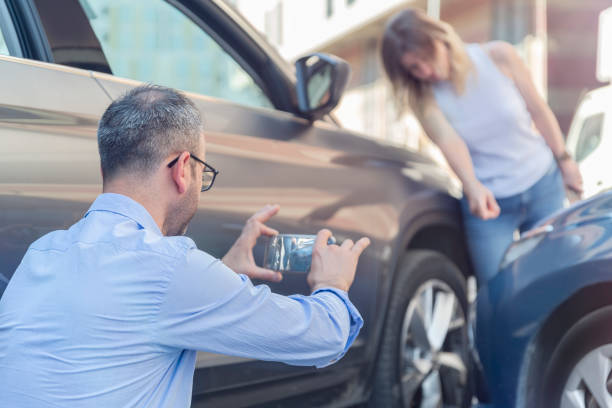 Professional Commercial Auto Insurance technician working in West Bradenton, FL